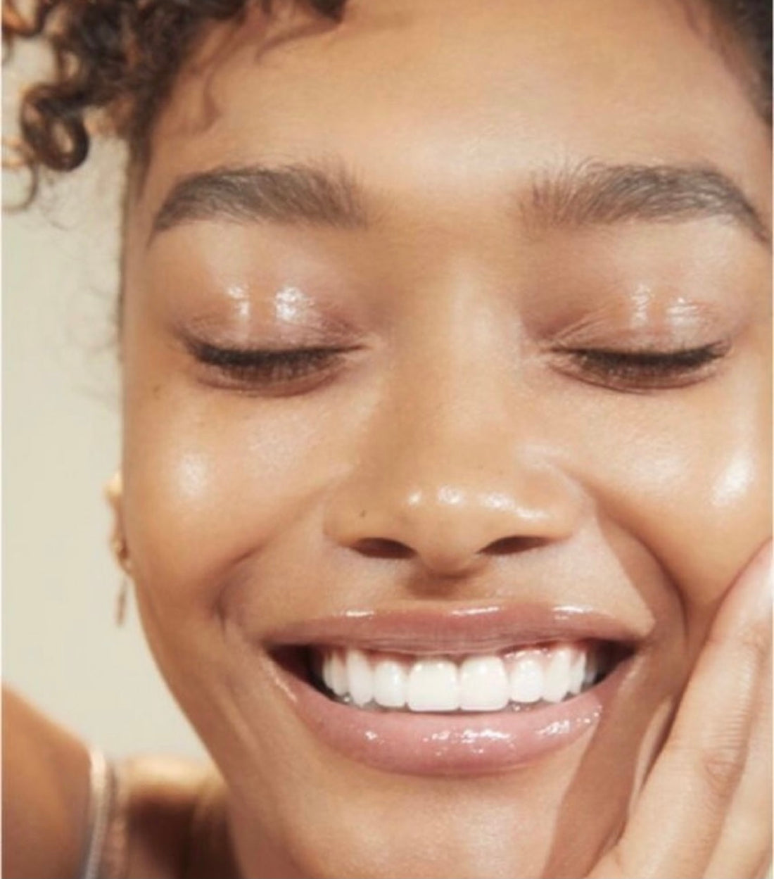 How to apply makeup to parched skin