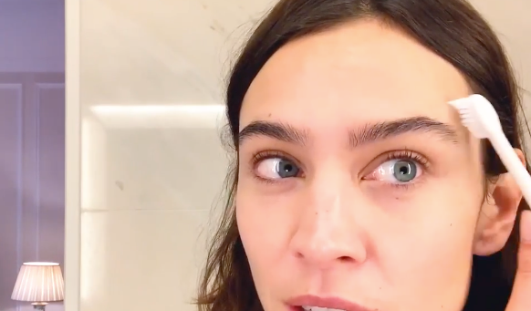 Kourtney Kardashian, Priyanka Chopra, Liv Tyler, Alexa Chung share DIY beauty at home: VIDEO from US VOGUE